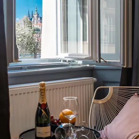 Emperor Castle View * Praag